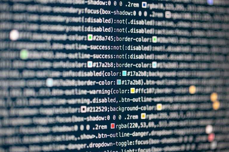 Free computer code on screen