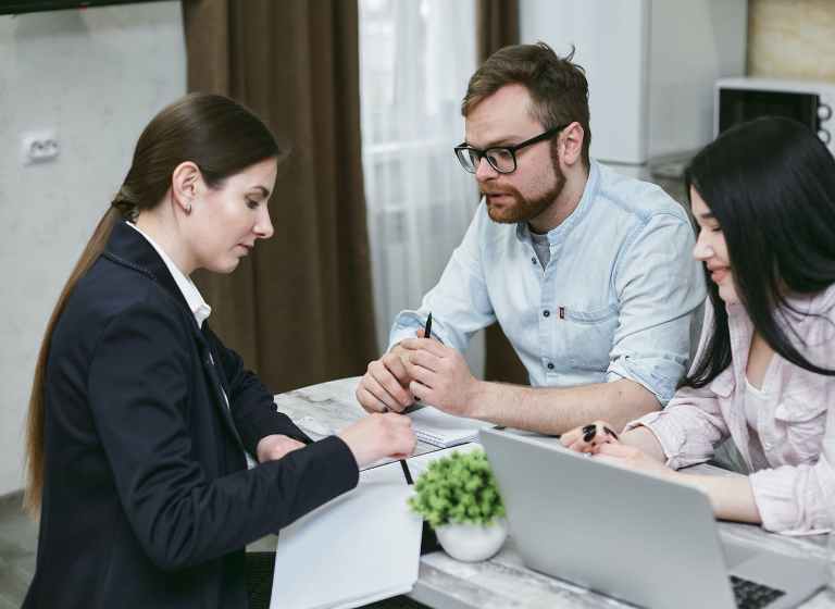 How to comply with legal regulations in Free Zone Sharjah?