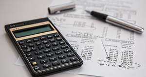 How to calculate the costs of setting up a business in DMCC?