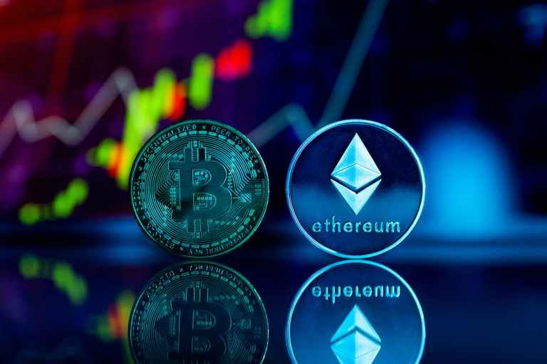 What are Dubai's crypto exchange options?