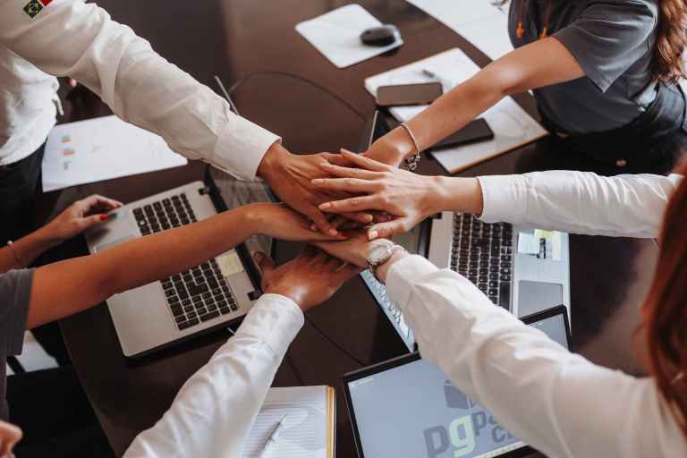 What are the options for business expansion in Free Zone Sharjah?