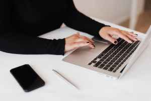 Which are the Corporate Governance Standards for Company Formation in Dubai?