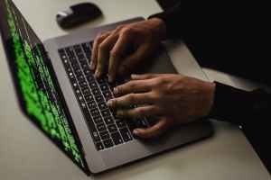 How to protect yourself from banking fraud in UAE?
