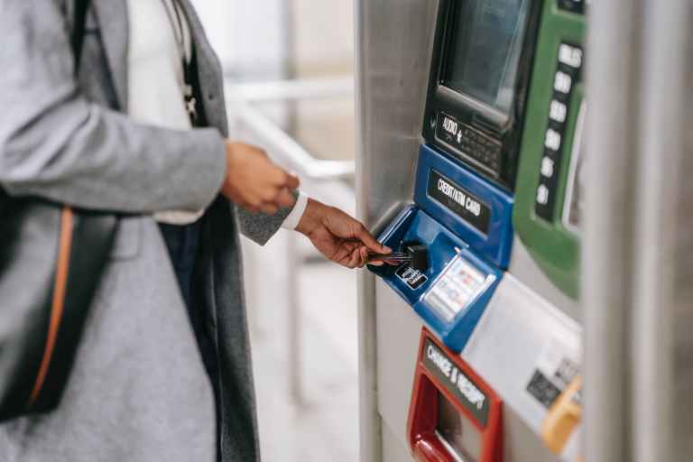 How to transfer funds between UAE bank accounts?