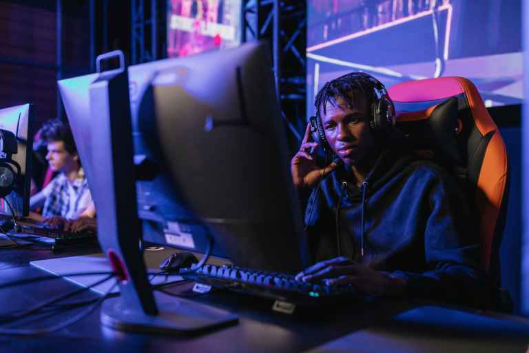 Which is the most reliable e-gaming internet provider in Meydan?