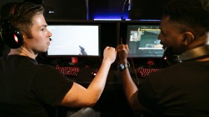 Which are the top e-gaming teams in Dubai?