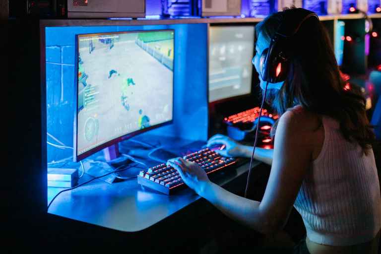 Which is the most reliable e-gaming internet provider in Sharjah?