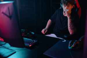 Which are the upcoming e-gaming tournaments in Shams?