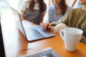 How to secure funding and financing for a business setup in SAIF Zone?