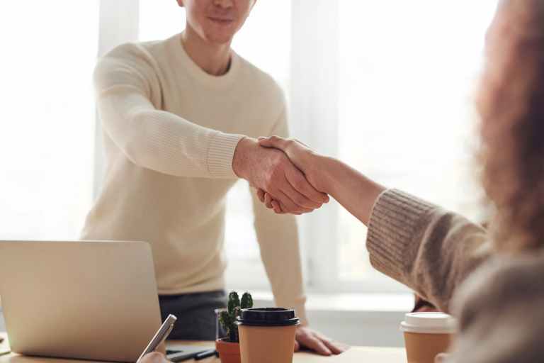 Which are the most popular pro services in Dubai?