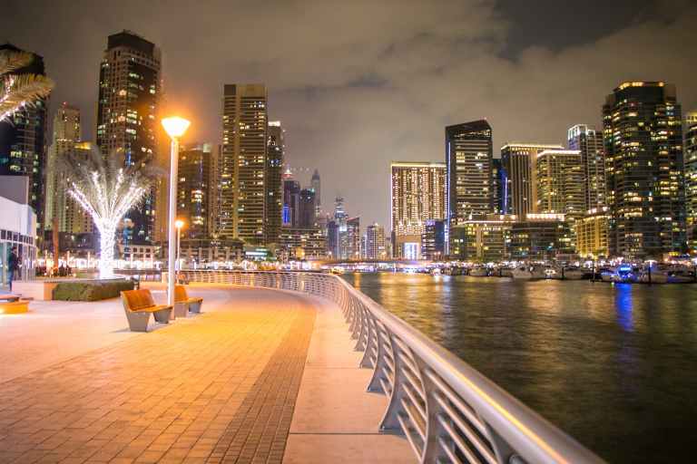How to comply with regulatory requirements in Hamriyah Free Zone?